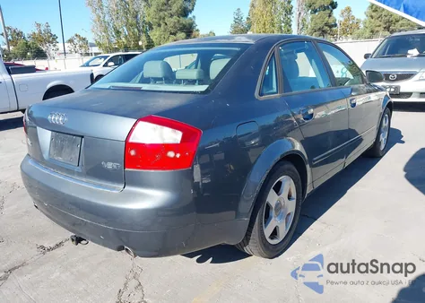 2004 Audi A4 1.8T из США, поврежденный, VIN WAUJC68E34A178044